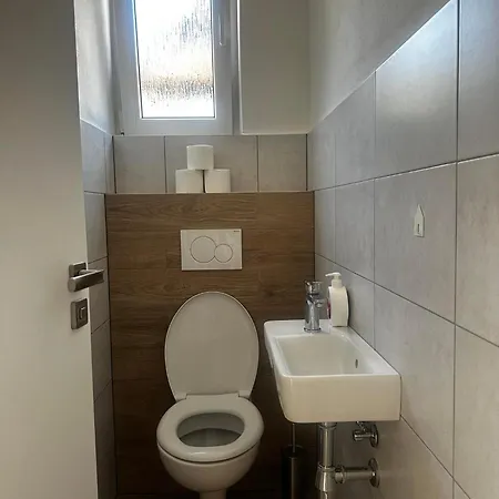 Berlin - * Rokytnice nad Jizerou
