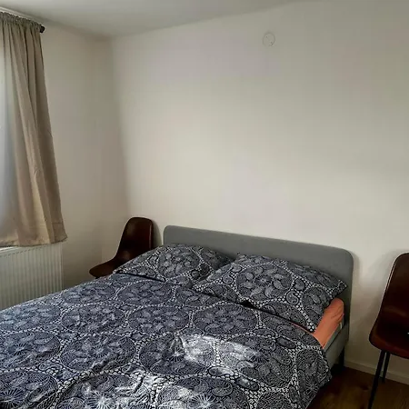 Aparthotel Berlin - *